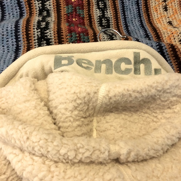 BENCH Fleece, Bomber Style, Hooded Jacket, White / Cream Colour, Size M - Picture 3 of 6